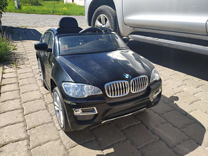 Laste elektriauto BMW x6 (2 foto / 7)