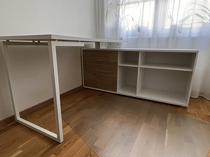 Nurgaga kirjutuslaud (3 foto / 3)