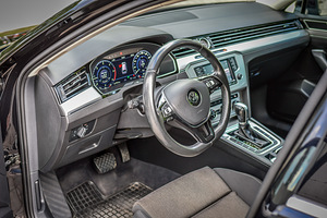 Müüa Volkswagen Passat (7 foto / 10)