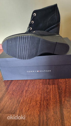 Tommi Hilfiger ботинки. Новые!!! (фото #3)