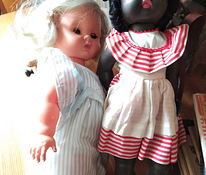 Коллекция старых кукол