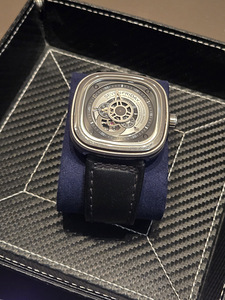 Sevenfriday P1B/01 (1 фото из 2)