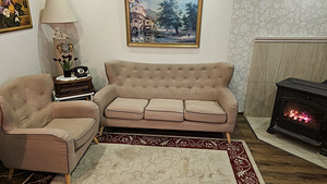 Диван и кресло (3 фото из 3)