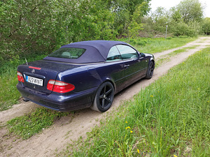 Mercedes-benz clk320 cabrio (10 foto / 11)