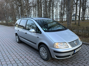 Vw sharan 1.9 66kw (1 foto / 8)