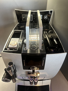 Jura J9.3 (5 фото из 10)