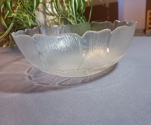Serveerimiskauss 2,7 l (2 foto / 6)