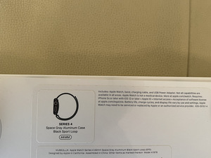 Apple Watch Series 4 44mm GPS Aluminum (4 foto / 4)