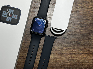 Apple Watch SE 2022, 40mm, Midnight GPS + LTE
