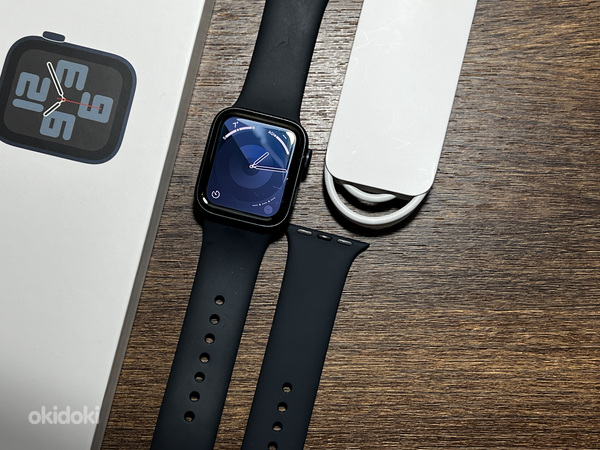Apple Watch SE 2022, 40mm, Midnight GPS + LTE (foto #1)