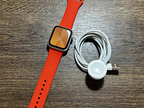 Apple Watch SE, 40 мм, серебристый GPS