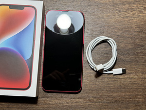 Apple iPhone 14 128gb, Red (2 foto / 3)