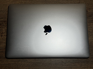 Apple Macbook Pro 512GB/16GB/i7 (13-inch, 2017), Space Grey (2 foto / 4)
