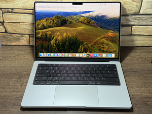 Apple Macbook M1 Pro 512GB/16GB 8C/14C (14-дюймовый, 2021), (1 фото из 3)