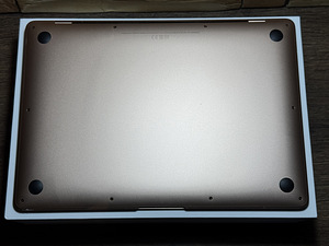 Apple Macbook Air M1 256GB/8GB (13-inch, 2020), Gold SWE (3 foto / 3)