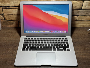 Apple Macbook Air 128gb/4gb (13-дюймовый, 2013), SWE