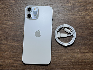 Apple iPhone 12 Pro Max 256gb, Silver (3 foto / 3)