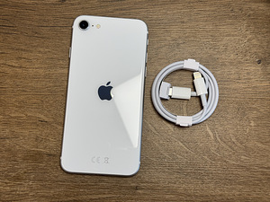 Apple iPhone SE 2020 128gb, Silver (3 foto / 3)