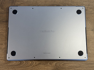 Apple Macbook M3 Pro 18gb/512gb (16-inch, 2023), Silver RUS (3 foto / 3)