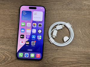 Apple iPhone 15 Pro 128gb, Black Titanium (1 foto / 3)