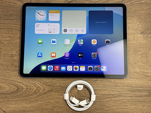 Apple iPad Pro 11" M1 (2021) 128gb, Wifi, Space Grey (1 foto / 3)