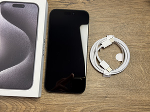Apple iPhone 15 Pro 128gb, Black Titanium (2 foto / 3)