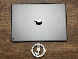 Apple iPad 10.2" 7th Gen (2019) 32gb, Wifi, Space Grey (3 foto / 3)