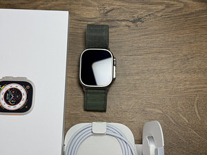 Apple Watch Ultra 2nd Gen, 49mm, Titanium (2 foto / 3)