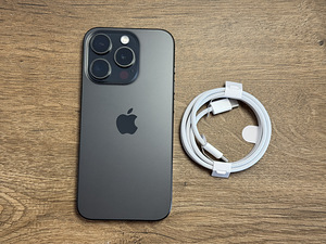 Apple iPhone 15 Pro 128gb, Black Titanium (3 foto / 3)