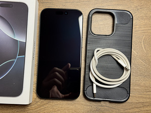 Apple iPhone 16 Pro 128gb, Black Titanium (2 foto / 3)