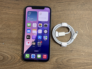 Apple iPhone 12 64gb, Blue (1 foto / 3)