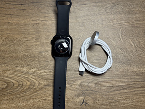 Apple Watch Series 10, 46mm, Jet Black GPS (3 foto / 3)