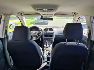 Skoda Octavia (8 фото из 9)