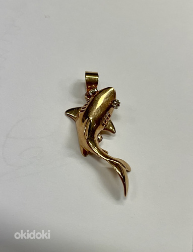 Своеобразный золотой кулон Акула (585/14К) (фото #4)