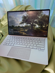 Asus ZenBook 14; 16 GB, 512 SSD, 1.1kg äriklassi ultrabook (1 foto / 5)