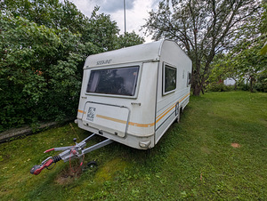 Haagissuvila haagiselamu KNAUS 6404 (1 foto / 10)