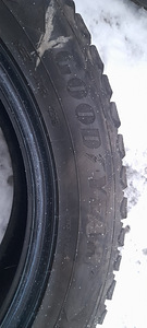 Müüa goodyear ultragrip naelrehvid 19 tolli (2 foto / 6)