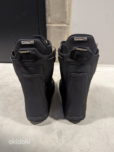 Сноубордические ботинки Burton Moto (фото #1)