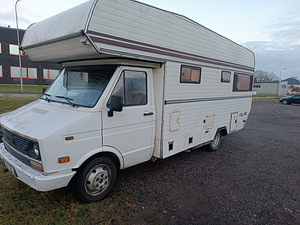 Автодом Iveco Cabby (2 фото из 8)