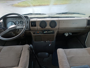 Автодом Iveco Cabby (3 фото из 8)