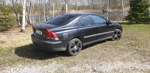Volvo S60 2.4d 120kw (4 foto / 5)