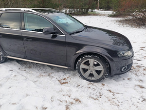 Audi A4 allroad 3.0 176kW (4 foto / 14)