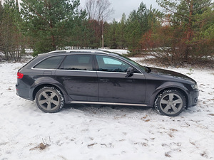 Audi A4 allroad 3.0 176kW (5 foto / 14)