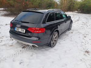 Audi A4 allroad 3.0 176kW (7 foto / 14)