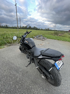 Yamaha MT-07 54kW (1 foto / 7)