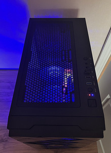 Intel Core i5-10400F, AMD Radeon RX6700XT, 12GB GDDR6 (3 foto / 3)
