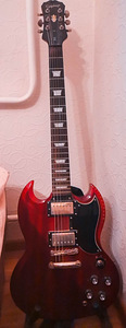 Epiphone SG G-400 Cherry elektrikitarr (1 foto / 2)