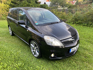Opel Zafira OPC (5 foto / 8)