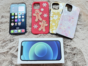iPhone 12, Blue 64 GB (1 foto / 3)