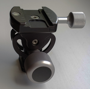 Statiivipea Really Right Stuff MH-01 Pro + B2-Pro klamber (2 foto / 5)